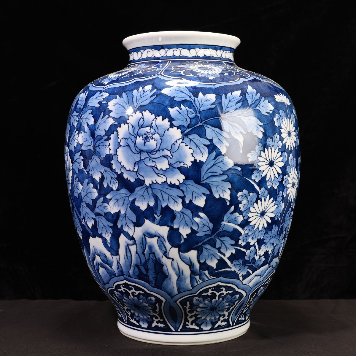 美術有田焼 甘門泉 花瓶 美術陶芸 賞美堂本店 - メルカリ