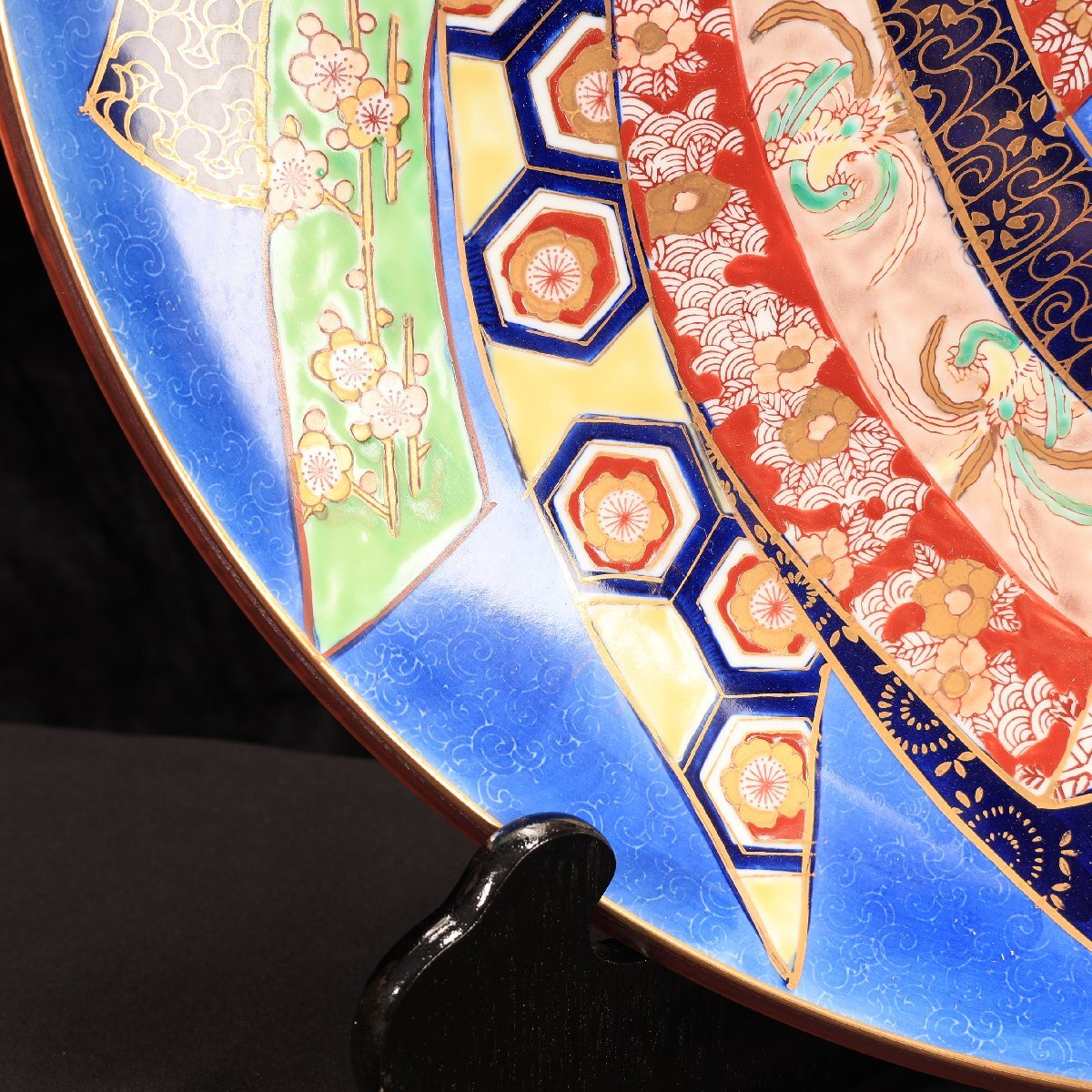 珍品堂】1円から D032 有田焼 哲山作 のし絵 皿 大皿 飾皿 和 珍品堂】1円から D032 有田焼 哲山作 のし絵 皿 大皿 飾皿 和