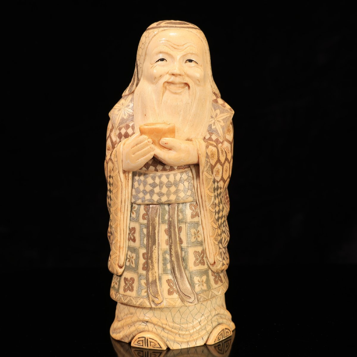 珍品堂】1円から 置物 寿老人 細密彫刻 天然素材 特殊白材 古 珍品堂】1円から 置物 寿老人 細密彫刻 天然素材 特殊白材 古