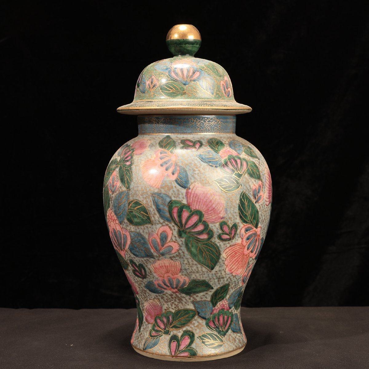 珍品堂】1円から E024 薩摩焼 金彩色絵壺 1点 花瓶 沈香壺 珍品堂】1円から E024 薩摩焼 金彩色絵壺 1点 花瓶 沈香壺