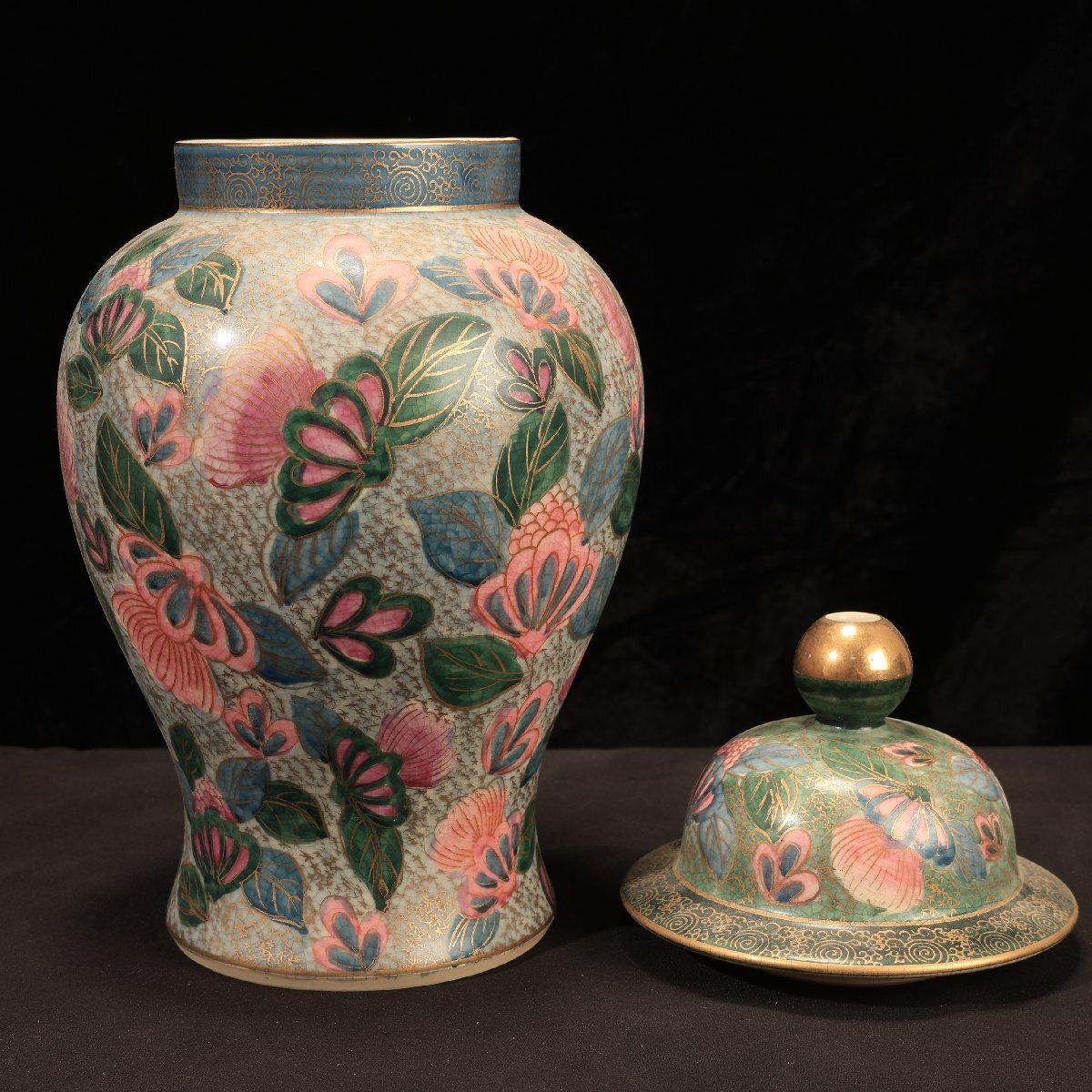 珍品堂】1円から E024 薩摩焼 金彩色絵壺 1点 花瓶 沈香壺 珍品堂】1円から E024 薩摩焼 金彩色絵壺 1点 花瓶 沈香壺