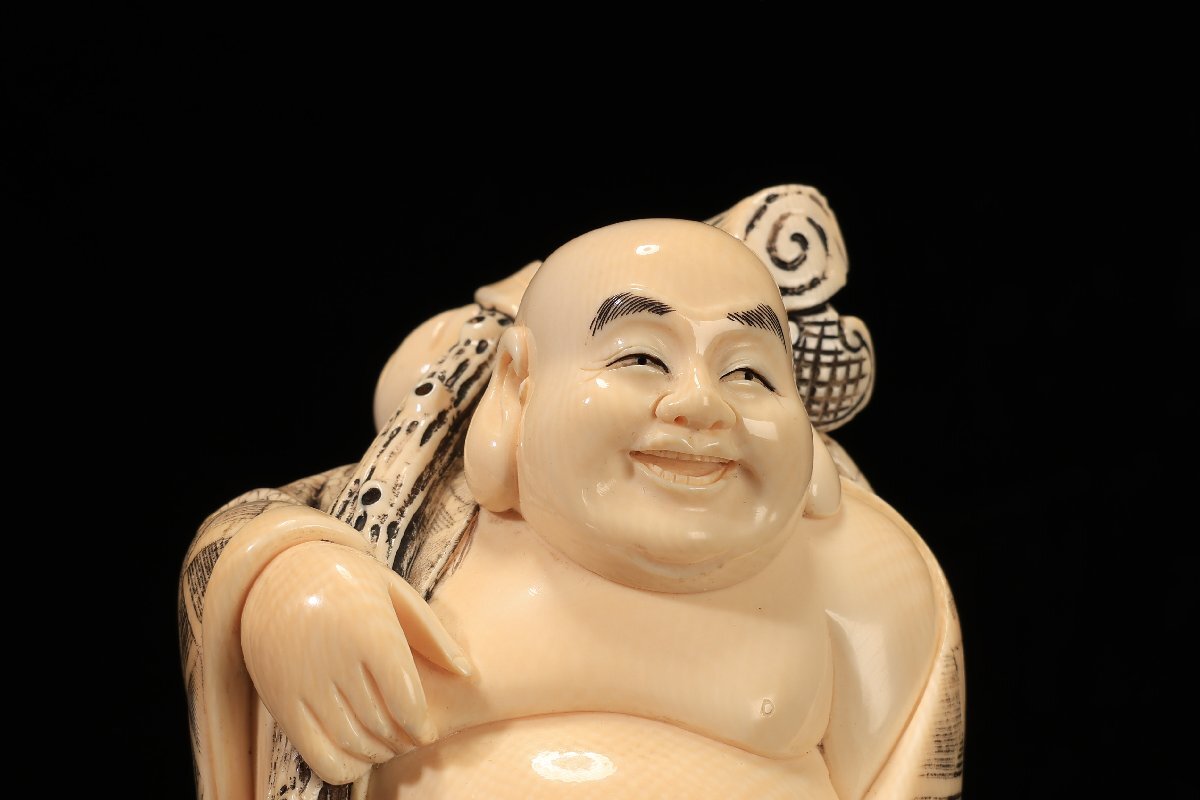 珍品堂】1円から 置物 布袋様 仏教 細密彫刻 天然素材 特殊白材 珍品堂】1円から 置物 布袋様 仏教 細密彫刻 天然素材 特殊白材