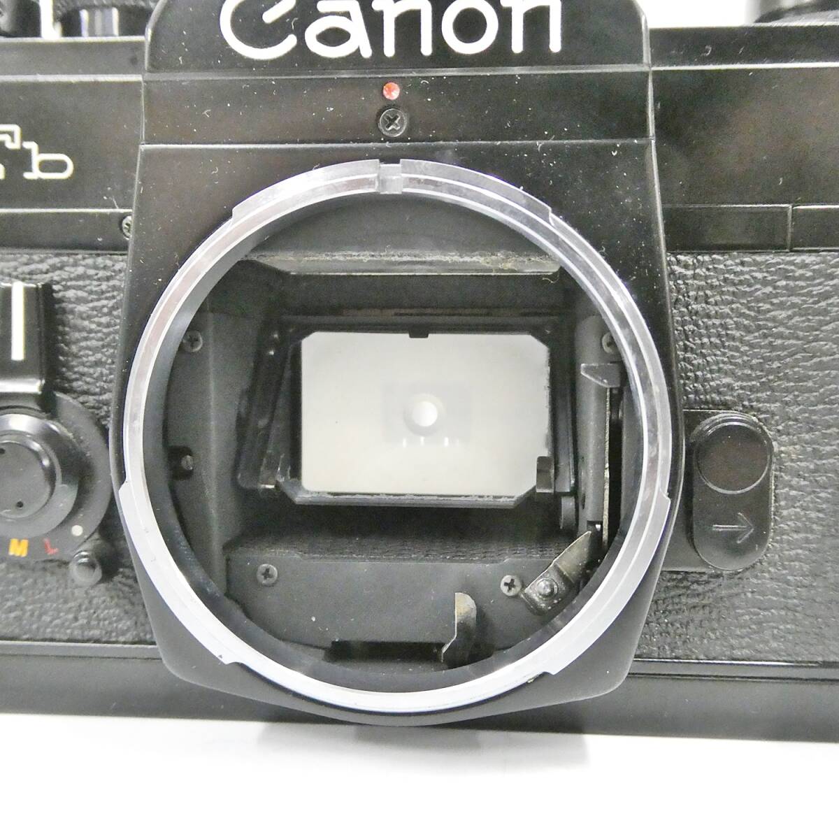 キヤノン Canon FTb QL ボディ ブラック LENS FD 50mm 1:1.8 キヤノン Canon FTb QL ボディ ブラック LENS FD 50mm 1:1.8