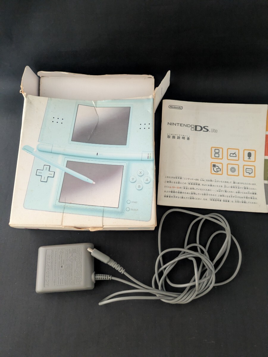 Nintendo ニンテンドーDSライト 2台 ソフト4本 まとめて Nintendo ニンテンドーDSライト 2台 ソフト4本 まとめて