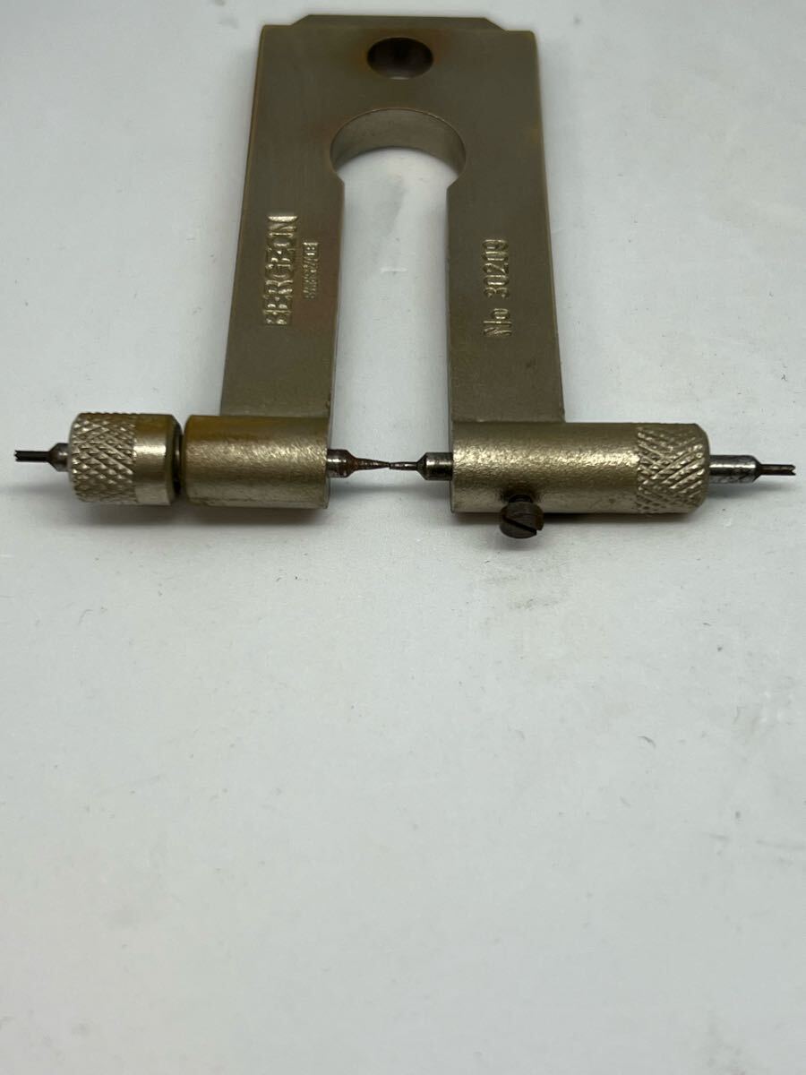 BERGEON bell John No.30209 поломка винт .. контейнер Broken screw extractor Швейцария swiss