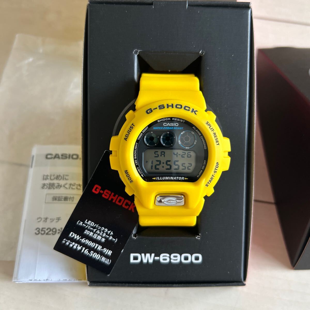 試着のみ 30周年 DW-6900TR-9JR 黄色 イエロー Gショック 腕時計 試着のみ 30周年 DW-6900TR-9JR 黄色 イエロー Gショック 腕時計