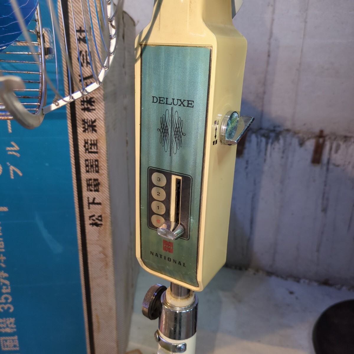 Showa Retro National сосна способ большой вентилятор F-35VB электризация подтверждено Matsushita электро- контейнер 35 см подлинная вещь античный Junk