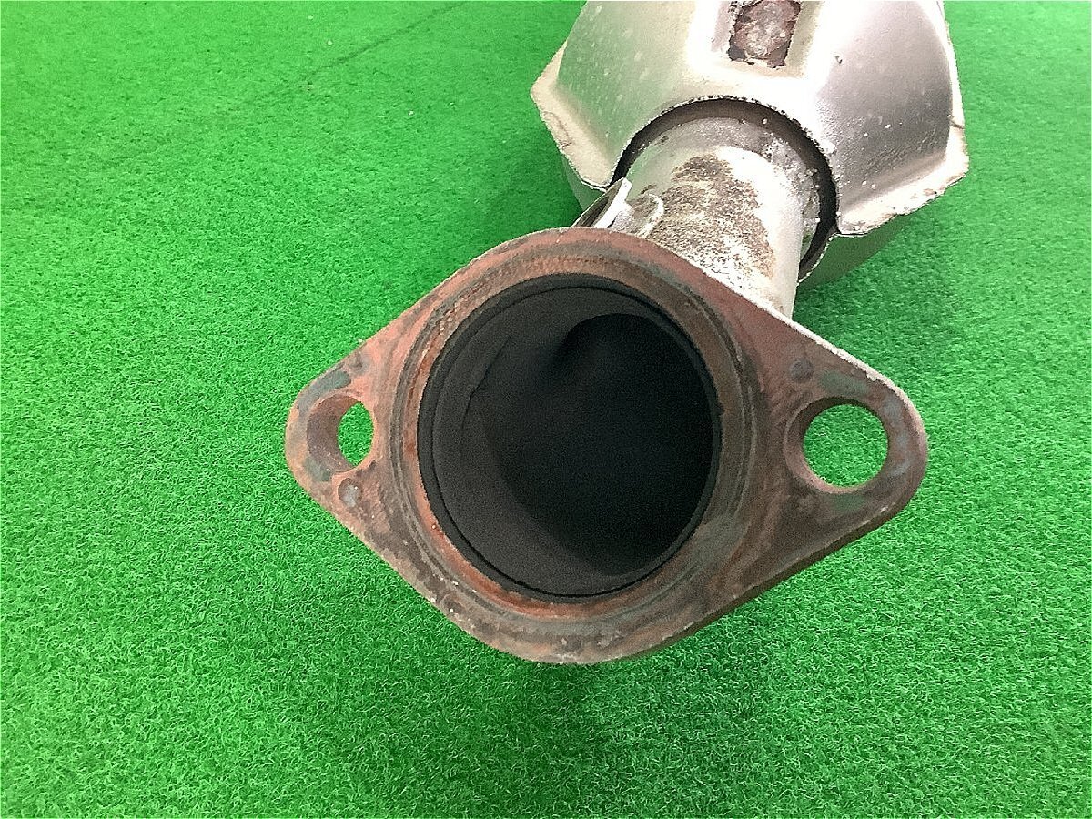 自動車 触媒 三菱 CV5W デリカD5 純正 4B12 刻印 TY コア 素材 自動車 触媒 三菱 CV5W デリカD5 純正 4B12 刻印 TY コア 素材