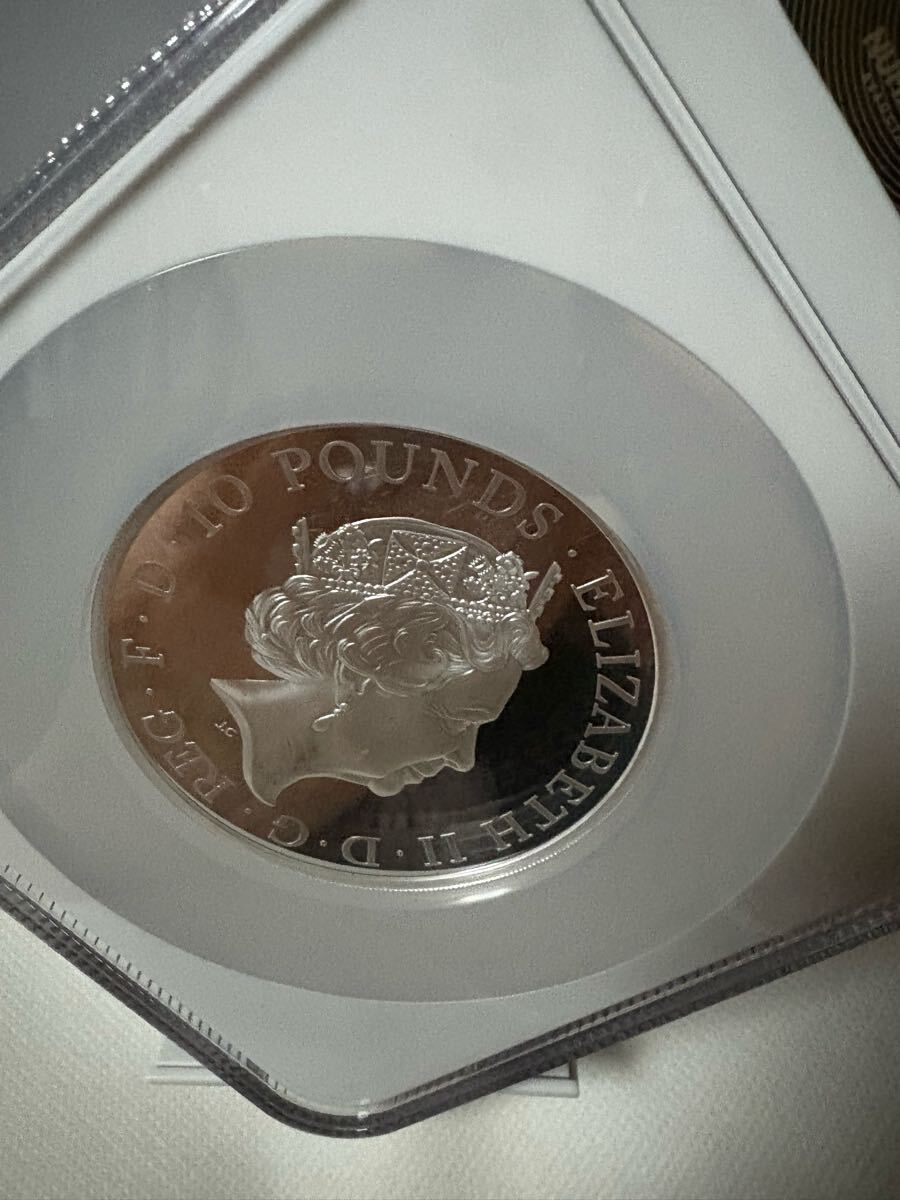 最高鑑定 大型 2017 イギリス 銀貨 10ポンド 5オンス クィーン