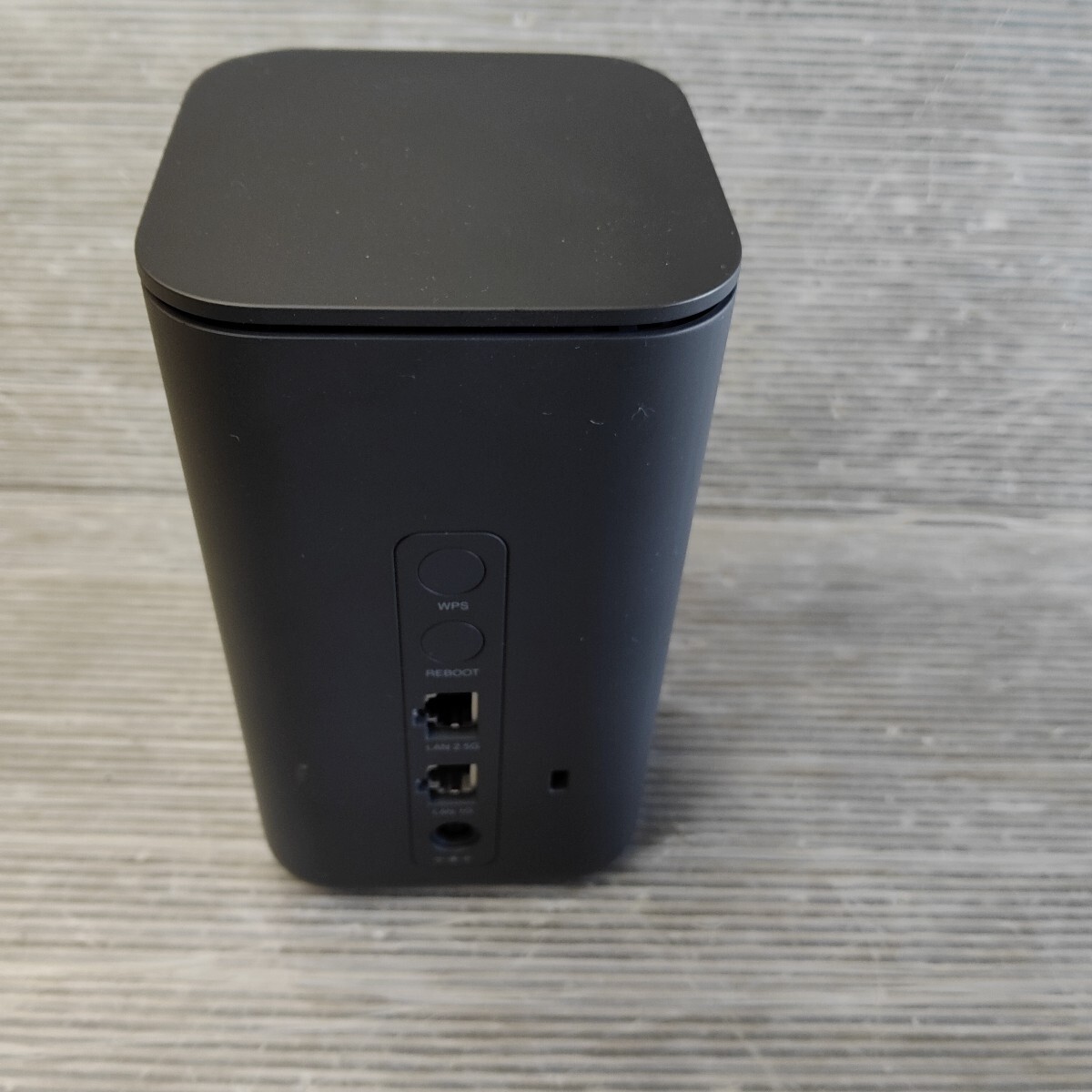 NTT ドコモ docomo home 5G HR01 5G対応 ホームルーター Wi-Fi NTT ドコモ docomo home 5G HR01 5G対応 ホームルーター Wi-Fi