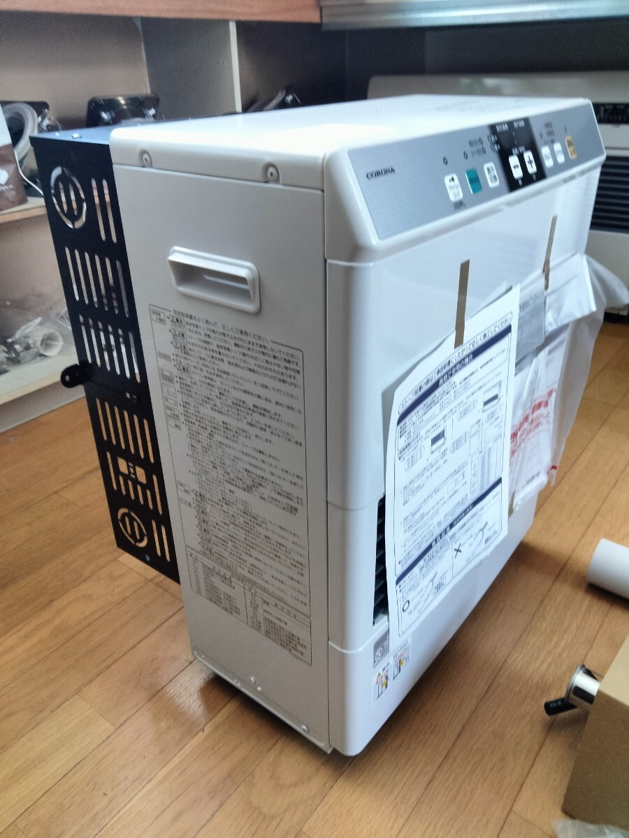 札幌発! 新古未使用品! コロナFF温風石油ストーブ! 品番「FF 札幌発! 新古未使用品! コロナFF温風石油ストーブ! 品番「FF