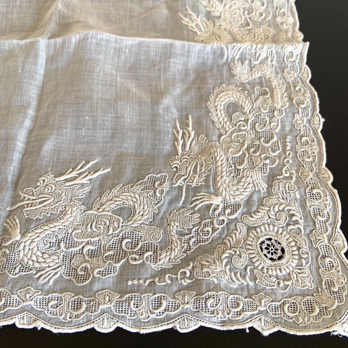 Amazon.co.jp: スワトウ 汕頭 高級 手刺繍 ハンカチ 伝統工芸