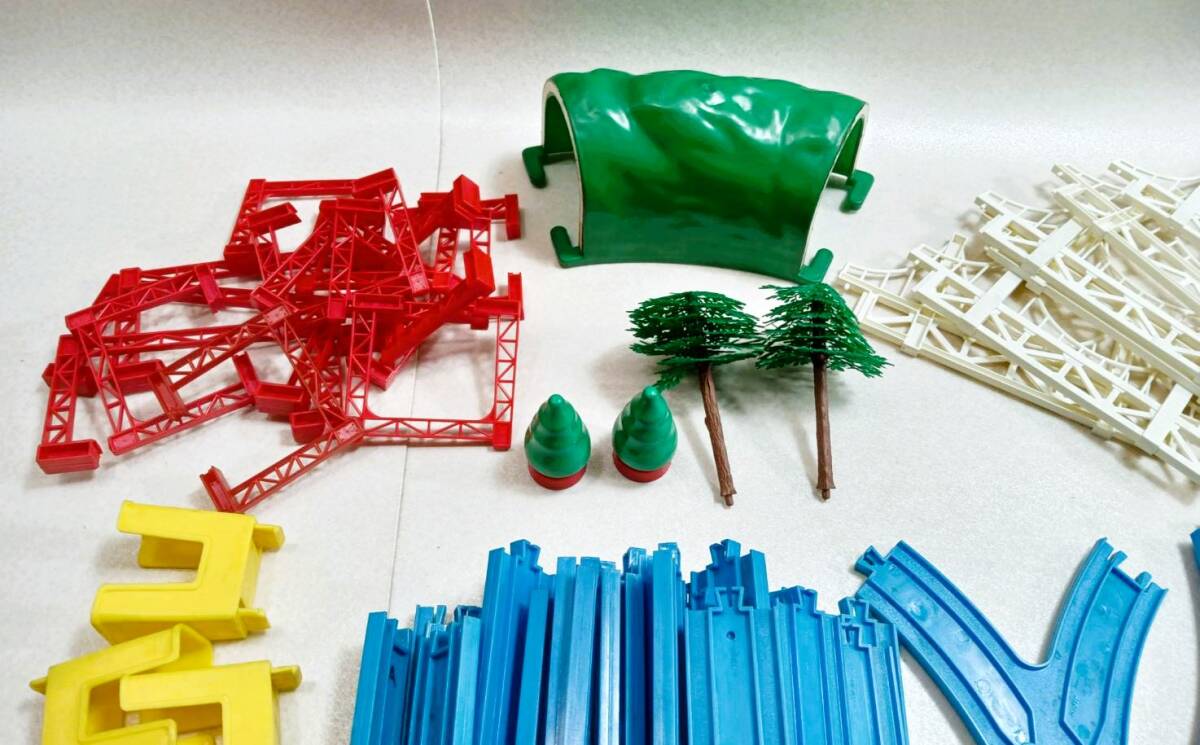 希少 当時物 TOMY トミー 旧プラレール 大量 まとめ 車両 路線 希少 当時物 TOMY トミー 旧プラレール 大量 まとめ 車両 路線