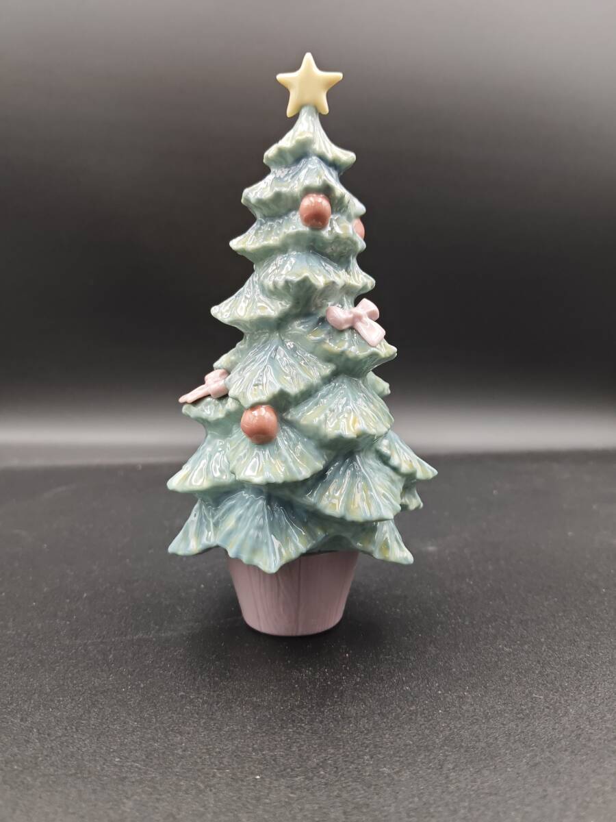 LLADRO リヤドロ フィギュリン 陶器人形 クリスマスツリー 外箱 LLADRO リヤドロ フィギュリン 陶器人形 クリスマスツリー 外箱