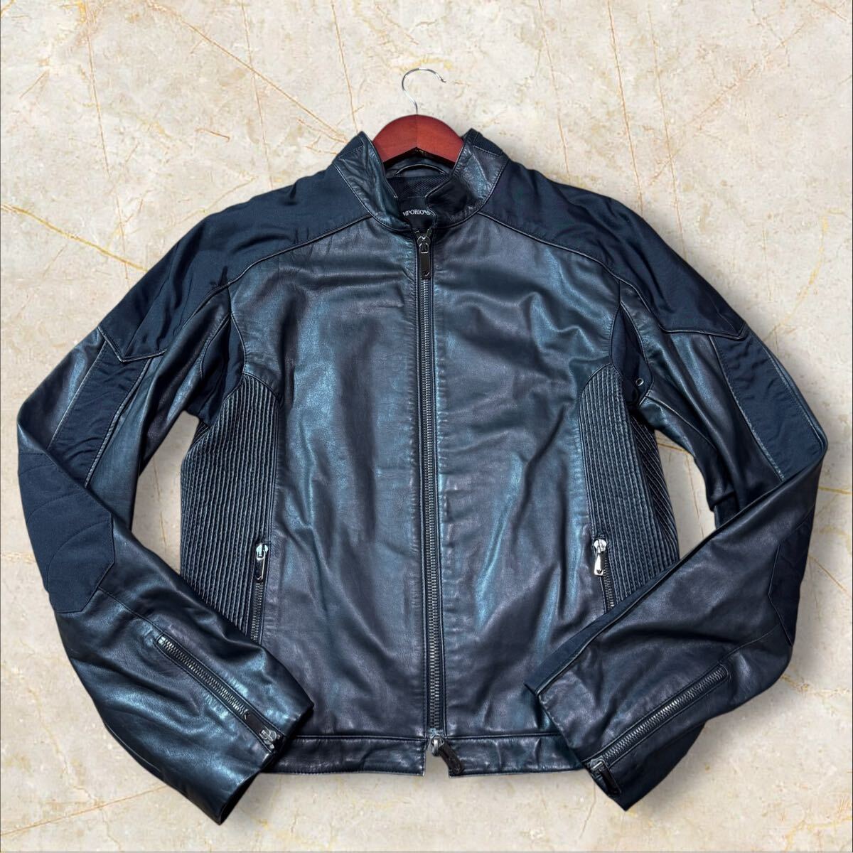 極美品!! XLサイズ!! EMPORIO ARMANI エンポリオアルマーニ 極美品!! XLサイズ!! EMPORIO ARMANI エンポリオアルマーニ