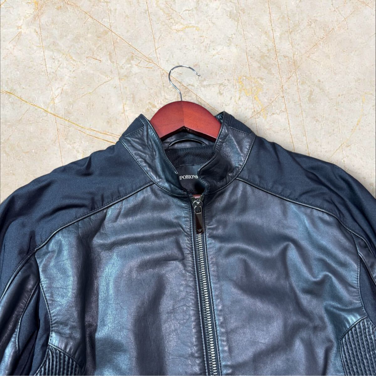 極美品!! XLサイズ!! EMPORIO ARMANI エンポリオアルマーニ 極美品!! XLサイズ!! EMPORIO ARMANI エンポリオアルマーニ