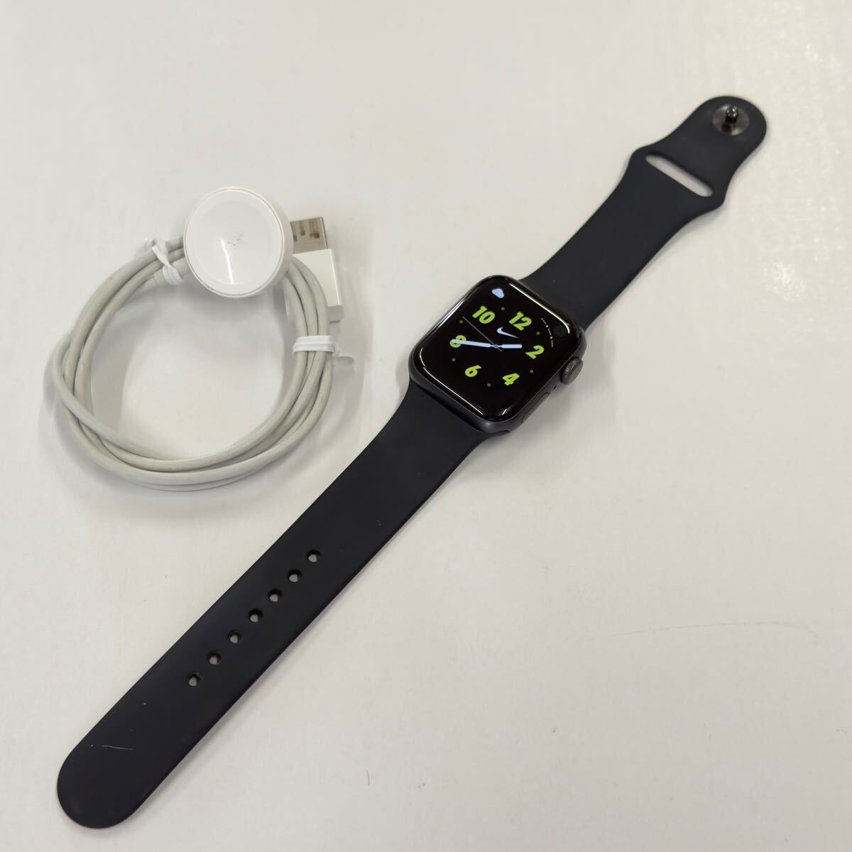 即決 お試しにどうぞ Apple watch Series6 40mm スペースグレイ 即決 お試しにどうぞ Apple watch Series6 40mm スペースグレイ