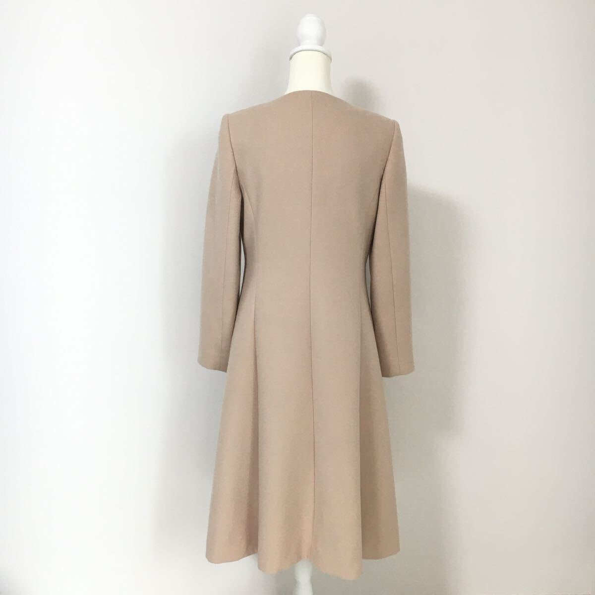 近年美品 定価38万円 FOXEY フォクシー カシミヤ100% コート 近年美品 定価38万円 FOXEY フォクシー カシミヤ100% コート