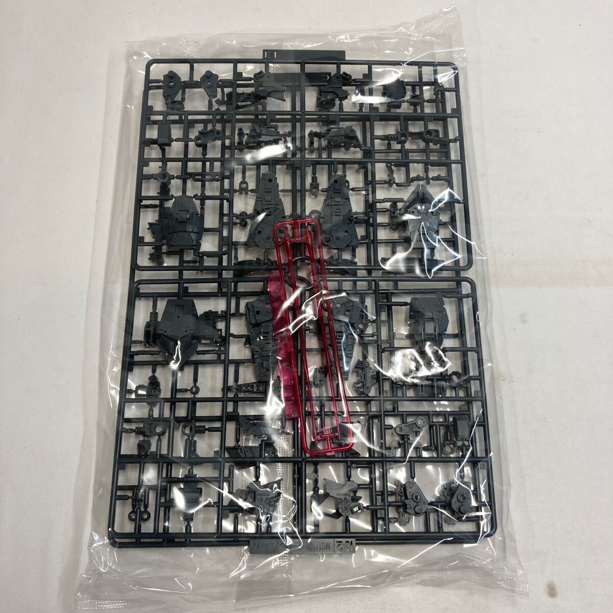 MG 1/100 ゼータガンダム Ver. Ka プラモデル ガンプラ 未組立 MG 1/100 ゼータガンダム Ver. Ka プラモデル ガンプラ 未組立