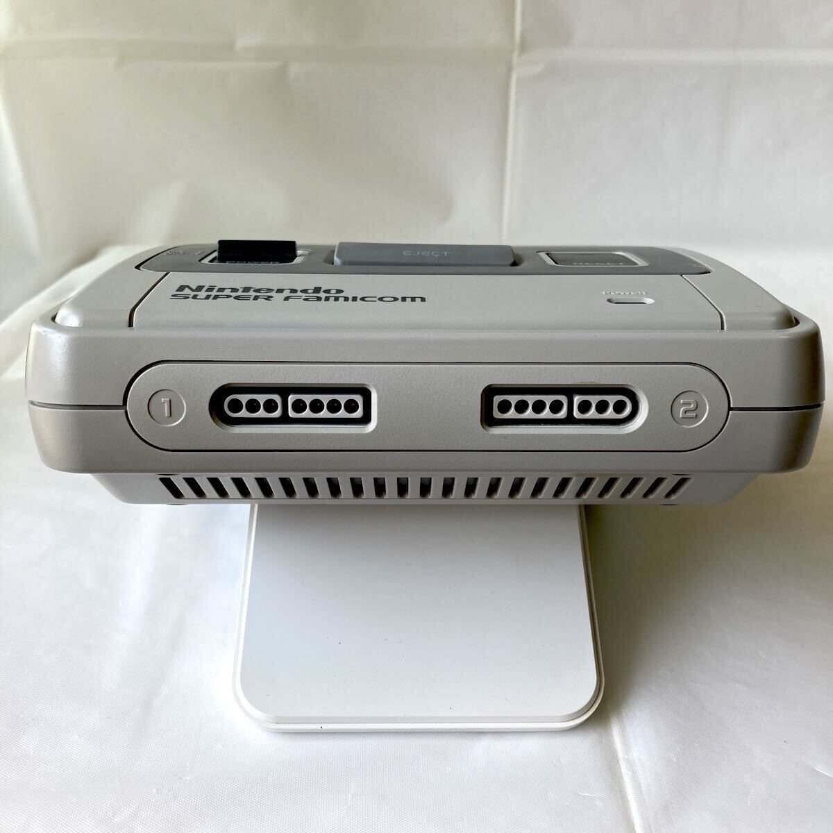 後期型 スーパーファミコン 本体 ソフト 動作品 純正 一式 良品 後期型 スーパーファミコン 本体 ソフト 動作品 純正 一式 良品