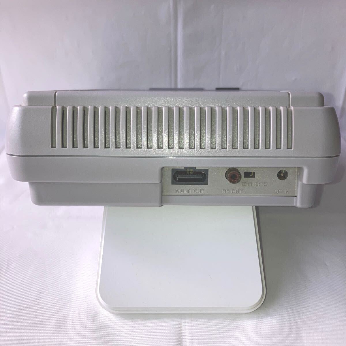 後期型 スーパーファミコン 本体 ソフト 動作品 純正 一式 良品 後期型 スーパーファミコン 本体 ソフト 動作品 純正 一式 良品