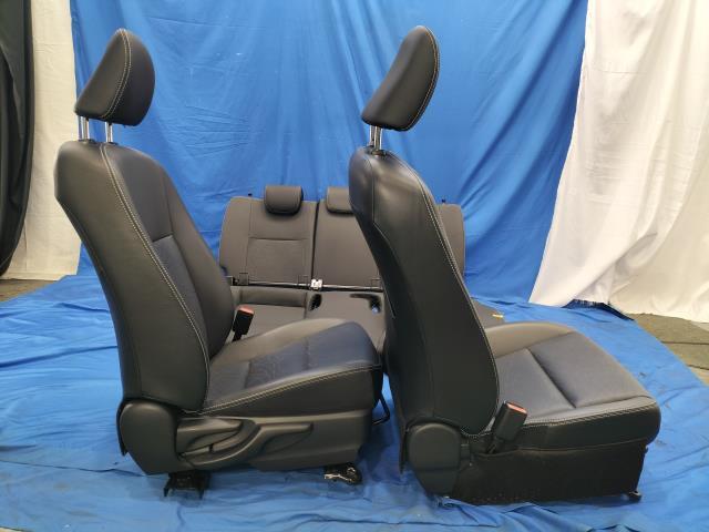 NHP10 トヨタ　アクア G ブラックソフトレザーセレクション　平成25年　純正　シート　1臺分SET　運(yùn)転席　助手席　后部座席