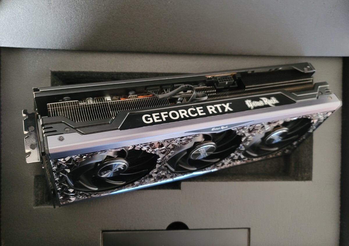PALIT GameRock RTX 4090 真夜中の万華鏡 ジャンク(PCI Express PALIT GameRock RTX 4090 真夜中の万華鏡 ジャンク(PCI Express