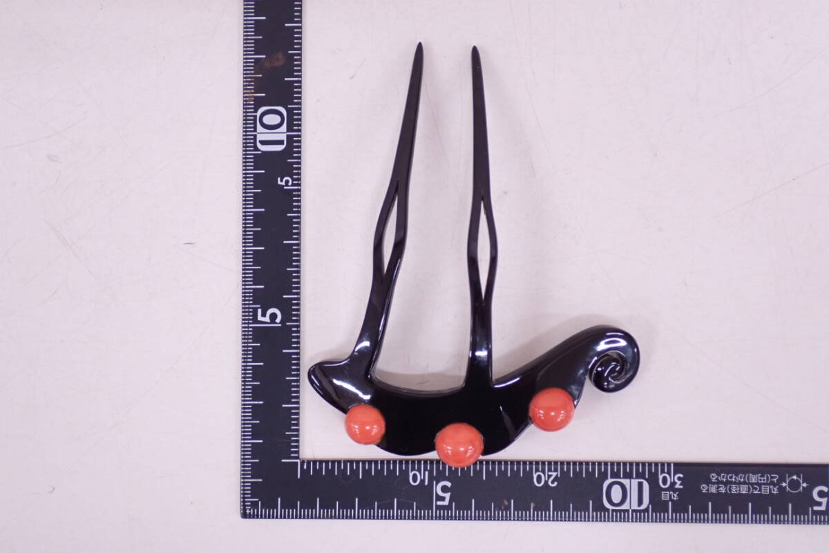 天然珊瑚 玉10.9mm~11.9mmほど 本鼈甲 本べっ甲 簪 15g 銀製 天然珊瑚 玉10.9mm~11.9mmほど 本鼈甲 本べっ甲 簪 15g 銀製