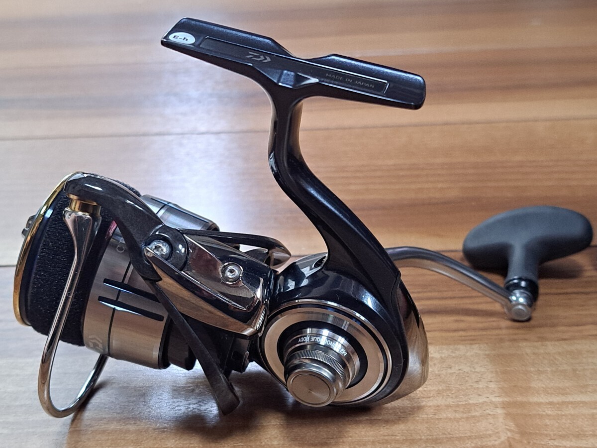 超美品 19 セルテート LT3000-XH DAIWA ダイワ エギング 超美品 19 セルテート LT3000-XH DAIWA ダイワ エギング