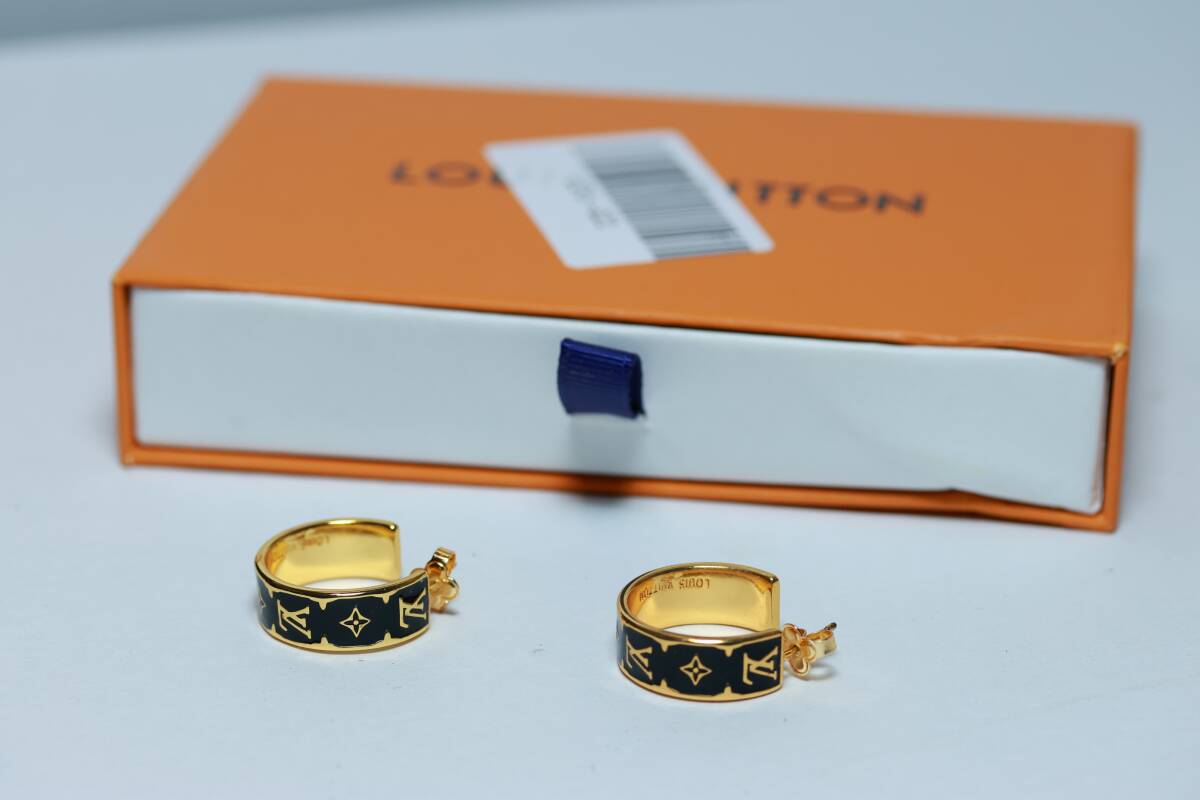 LOUIS VUITTON ルイヴィトン ナノグラム エナメルピアス|Yahoo LOUIS VUITTON ルイヴィトン ナノグラム エナメルピアス|Yahoo