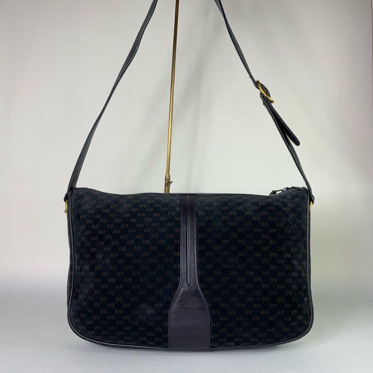 美品 GUCCI グッチ OLD オールド スエード GGスプリーム柄 美品 GUCCI グッチ OLD オールド スエード GGスプリーム柄