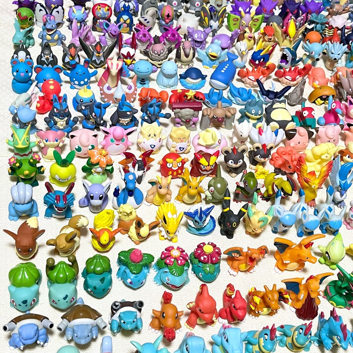 未使用あり 約500体 ポケモンキッズ 大量セット メガレックウザ 未使用あり 約500体 ポケモンキッズ 大量セット メガレックウザ
