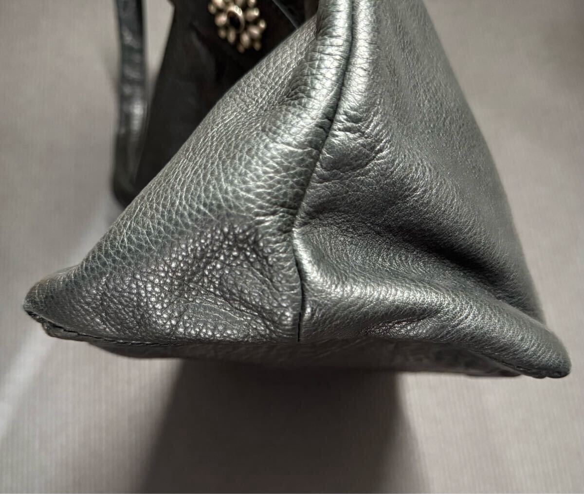 Yahoo!オークション - 別注 HTC Leather Tote Bag BLACK トート Yahoo!オークション - 別注 HTC Leather Tote Bag BLACK トート