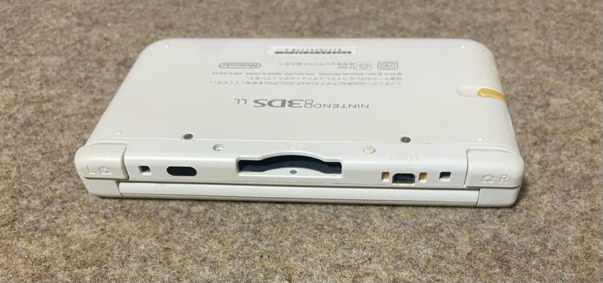 中古 Nintendo ニンテンドー3DS LL 本体 ホワイト ニンテンドー 中古 Nintendo ニンテンドー3DS LL 本体 ホワイト ニンテンドー