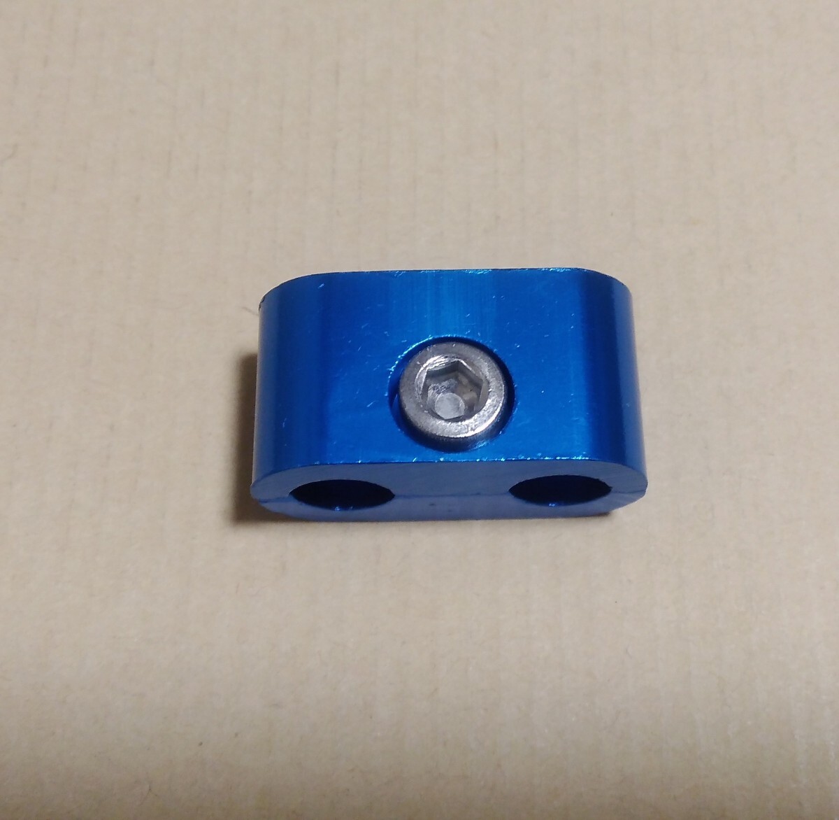 ☆激安!ブレーキホースクランプ ブルー 送料込み(定形外郵便) ワイヤークランプ_画像3