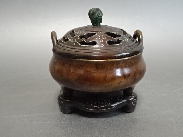 雑貨】大明宣徳年製底印 古銅香炉 翡翠銀象嵌火舎(銅製)|売買 雑貨】大明宣徳年製底印 古銅香炉 翡翠銀象嵌火舎(銅製)|売買