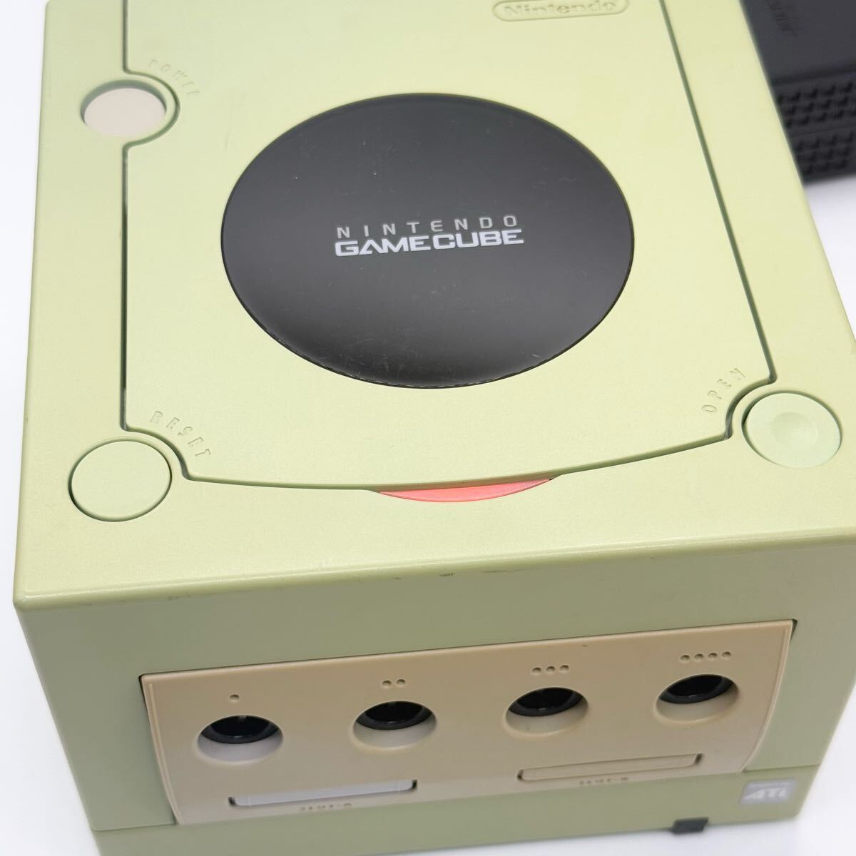 ゲームキューブ 本体 シンフォニックグリーン Nintendo GAME BOY ゲームキューブ 本体 シンフォニックグリーン Nintendo GAME BOY