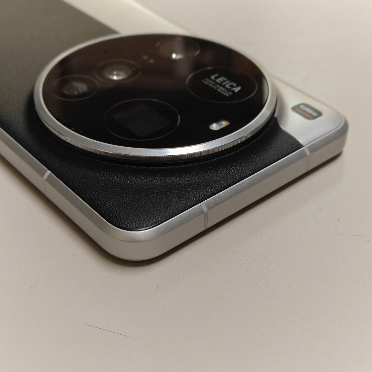 Xiaomi 15 Ultra 中古 本体 国内版 シルバークローム 512GB Xiaomi 15 Ultra 中古 本体 国内版 シルバークローム 512GB