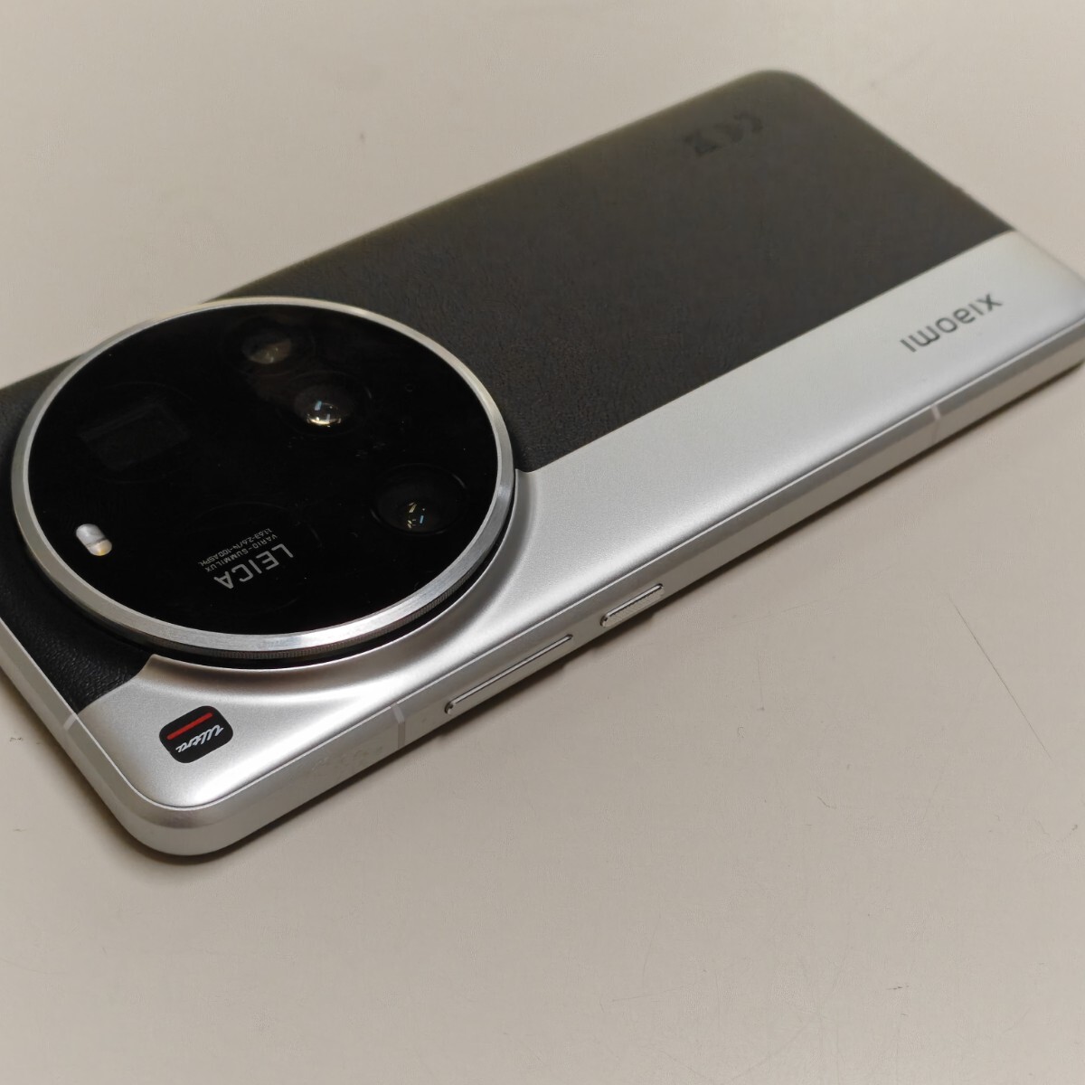 Xiaomi 15 Ultra 中古 本体 国内版 シルバークローム 512GB Xiaomi 15 Ultra 中古 本体 国内版 シルバークローム 512GB