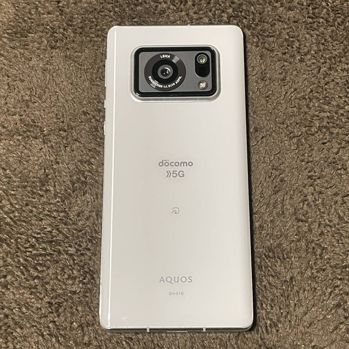 送料無料 AQUOS R6 128GB ホワイト SH-51B 本体のみ 送料無料 AQUOS R6 128GB ホワイト SH-51B 本体のみ