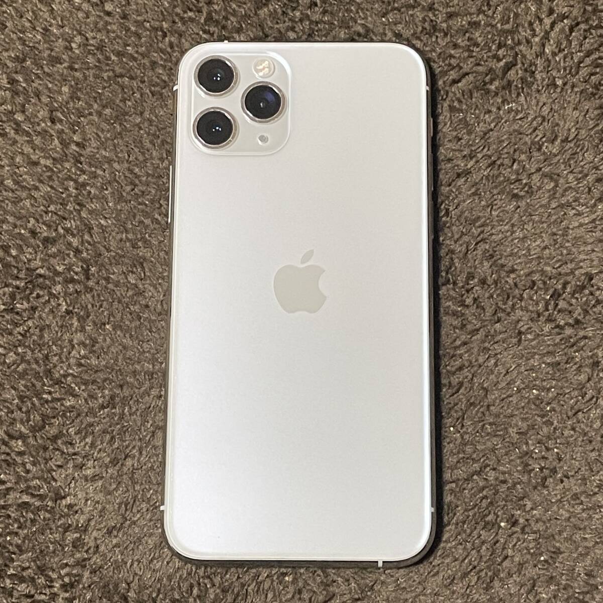送料無料 68% iPhone 11 pro 64GB シルバー MWC32J/A 本体 SIM 送料無料 68% iPhone 11 pro 64GB シルバー MWC32J/A 本体 SIM