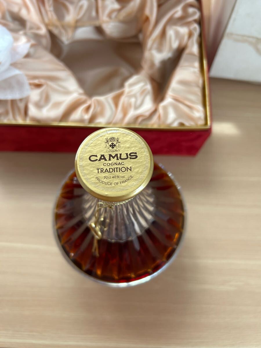 古酒 未開栓 カミュ トラディション コニャック バカラ 古酒 未開栓 カミュ トラディション コニャック バカラ