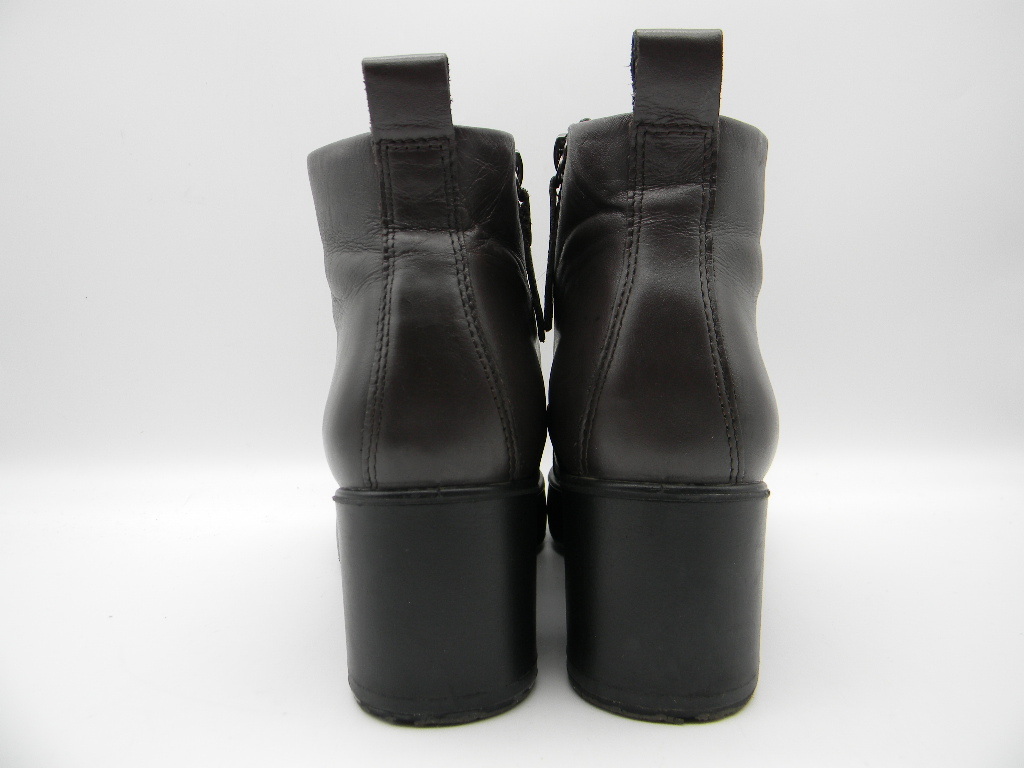 ♪◆【 ecco 】◆ 革ブーツ（EU＝３６、CN＝225）２３ｃｍ位 こげ茶色_画像3
