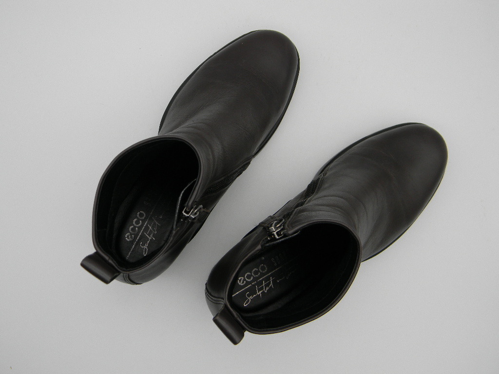 ♪◆【 ecco 】◆ 革ブーツ（EU＝３６、CN＝225）２３ｃｍ位 こげ茶色_画像4