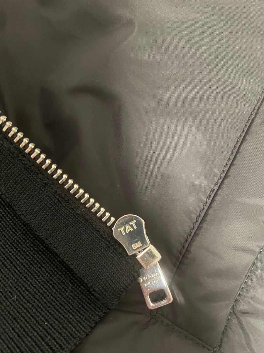 PRADA ブラックナイロンジャケットPRADA ナイロン ドライバーズ PRADA ブラックナイロンジャケットPRADA ナイロン ドライバーズ