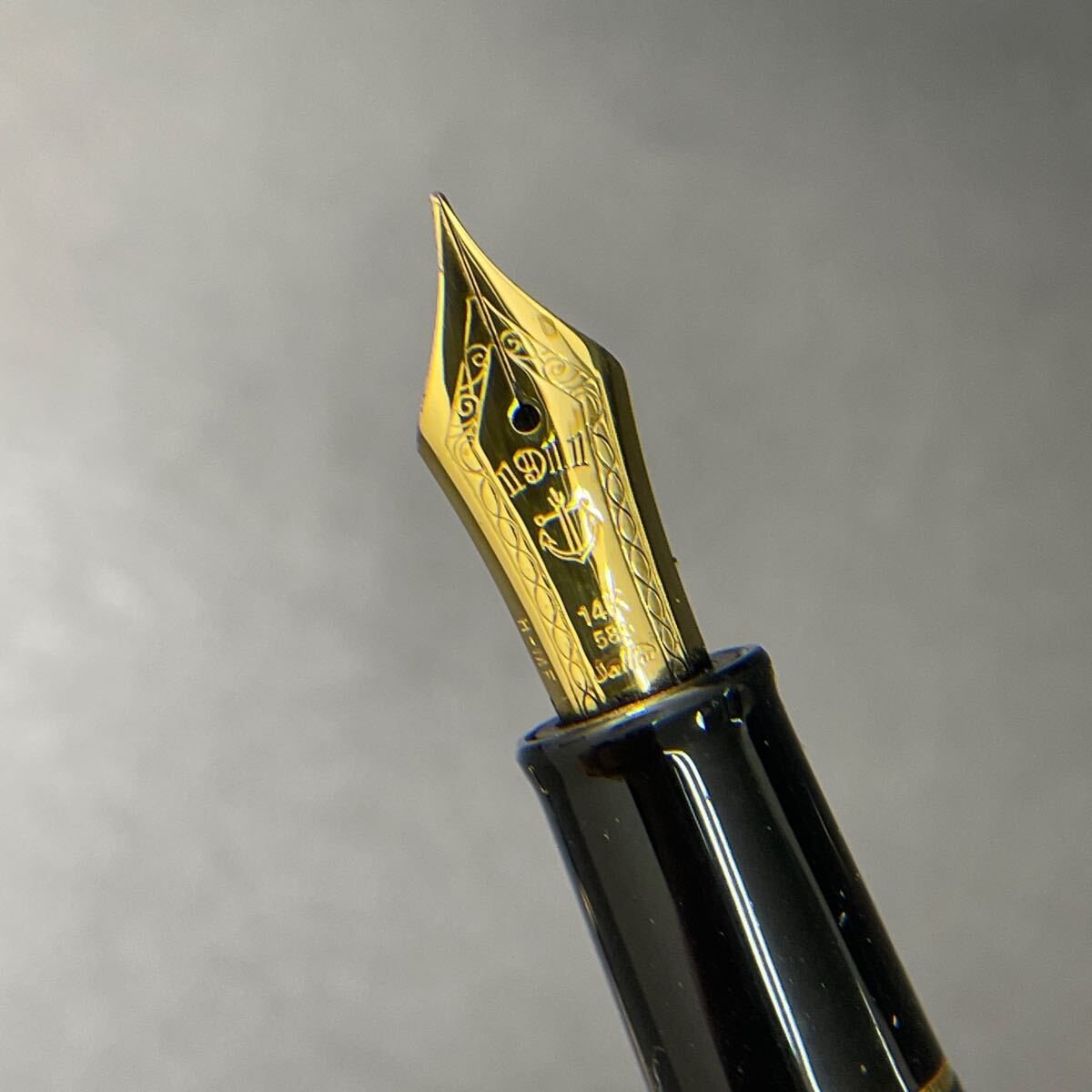 SAILOR 万年筆 1911 14K ペン先 585 H-MF/ PILOT 14K-585 FM 2点 SAILOR 万年筆 1911 14K ペン先 585 H-MF/ PILOT 14K-585 FM 2点