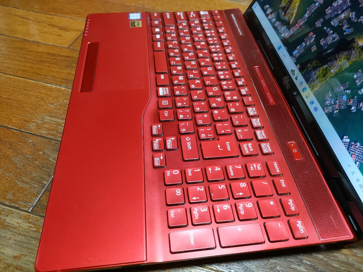 美品 富士通 LIFEBOOK FMV AH53/C2 Core i7-8550U 15.6inch 増設 美品 富士通 LIFEBOOK FMV AH53/C2 Core i7-8550U 15.6inch 増設