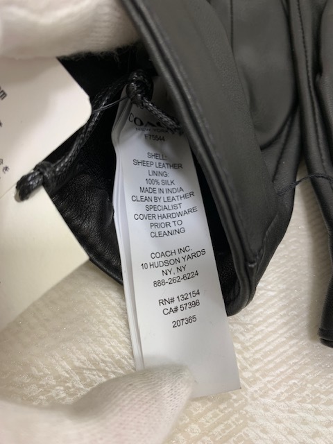 ☆1000円セール☆新品タグ付き COACH コーチ ラムレザー ☆1000円セール☆新品タグ付き COACH コーチ ラムレザー