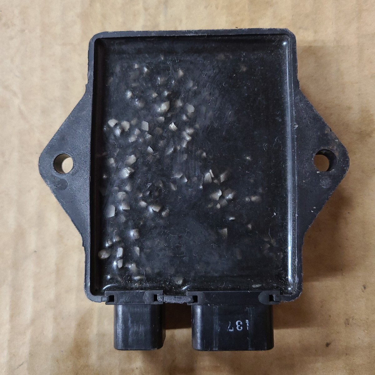 カワサキ ZRX400 純正 CDI イグナイター ZR400E 動作未確認 中古 カワサキ ZRX400 純正 CDI イグナイター ZR400E 動作未確認 中古
