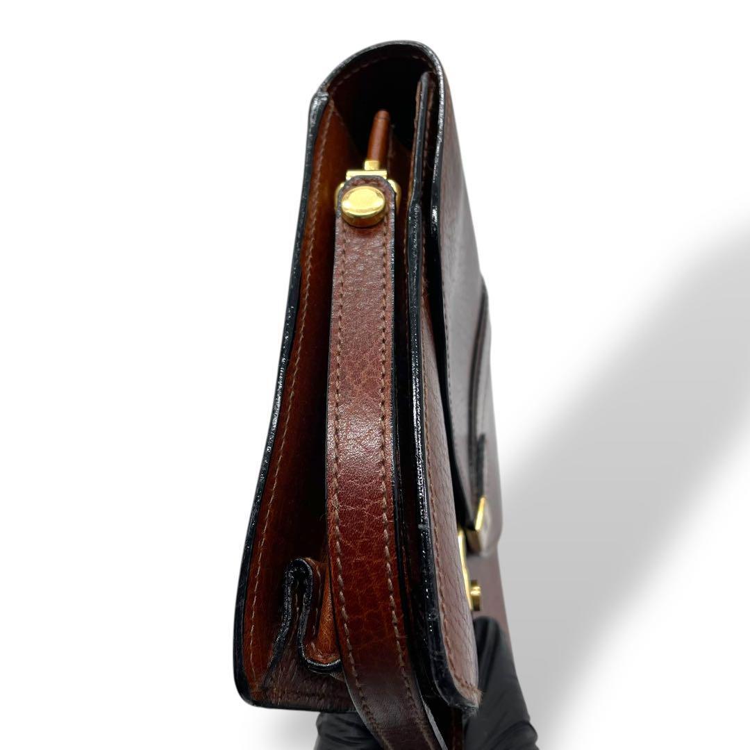 美品 BALLY バリー クラッチバッグ セカンドバッグ レザー 鍵 美品 BALLY バリー クラッチバッグ セカンドバッグ レザー 鍵